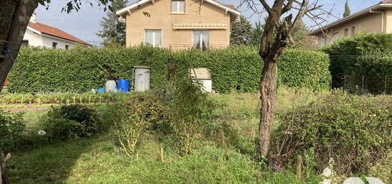 Maison traditionnelle 2 étages  à vendre, 6 pièces, 5 chambres, 150 m²