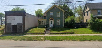 614 S  Main St, Elmira, NY 14904