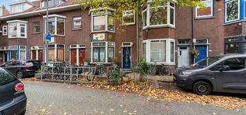 Lisbloemstraat 74 B