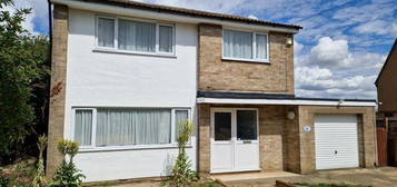 3 bedroom detached house