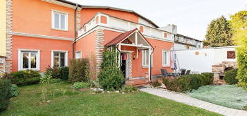 Großzügiges Einfamilienhaus mit viel Garten in Bruck/Leitha