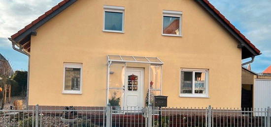 Haus/ freistehendes Einfamilienhaus von Privat zu verkaufen