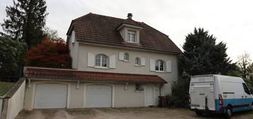 Maison avec piscine et jacuzzi