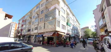 ÇORLU HEYKEL MEYDANI CİV. 2+1 KOMBİLİ KİRALIK DAİRE