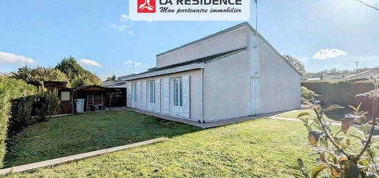 Maison de plain-pied  à vendre, 5 pièces, 3 chambres, 90 m²