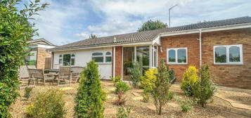 3 bed detached bungalow for sale