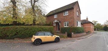 4 bedroom detached house to rent