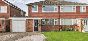 3 bedroom semi-detached house for sale