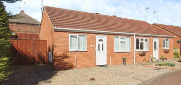 1 bed semi-detached bungalow for sale