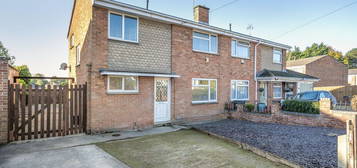 3 bed semi-detached house for sale