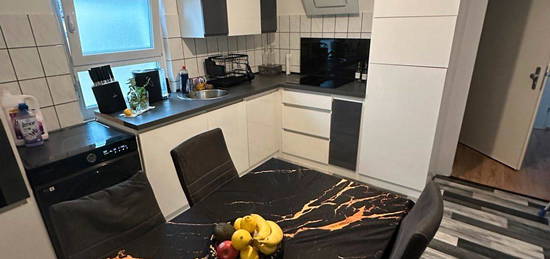 3 Zimmer Maisonettenwohnung mit Terrasse in Raunheim