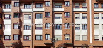 Piso de alquiler en Oviedo - Jose María Martínez Cachero, Parque del Oeste