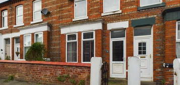 2 bedroom terraced house