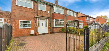 4 bed semi-detached house for sale