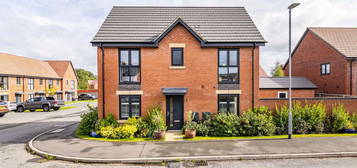 3 bed detached house for sale