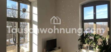 [TAUSCHWOHNUNG] Lichtdurchflutete Wohnung mit Blick auf die Stadt