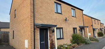 2 bedroom semi-detached house