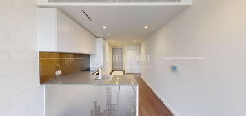 Flat for sale in 71 Bondway, Parry St SW8