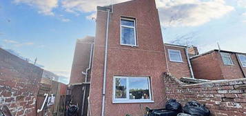 3 bed terraced house for sale