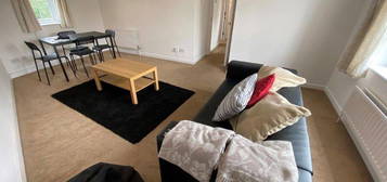 Flat to rent in Station Road West, Canterbury CT2