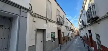 Casa adosada en calle de Mariana de Pineda