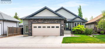 6727 28 Street, Lloydminster, Alberta 