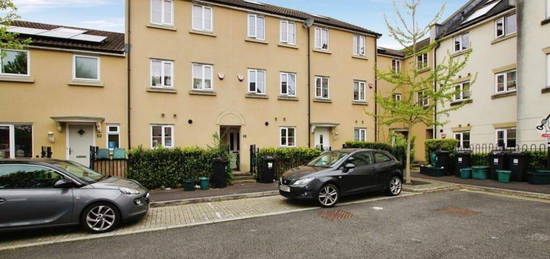 Town house to rent in Wood Mead, Cheswick Village, Bristol BS16