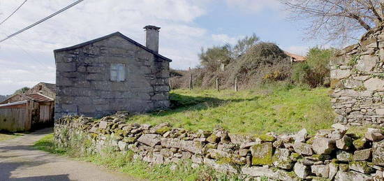 Chalet en calle Lugar Outelo en Covelo