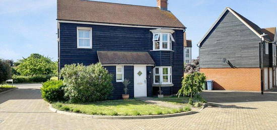 3 bedroom detached house