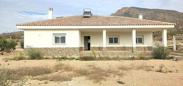 Chalet en Abanilla