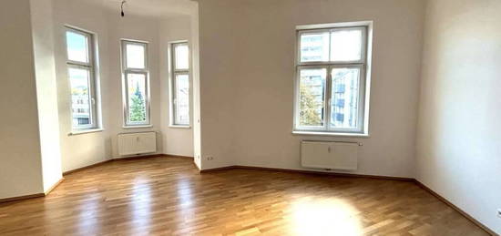 Modernisierte 2-Zimmer Altbauwohnung - Provisionsfrei