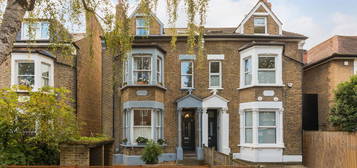 Flat for sale in Barry Road, London SE22