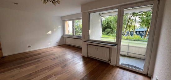 Moderne 2-Zimmer-Erdgeschosswohnung mit Balkon und Tiefgaragenstellplatz / sofort einzugsbereit