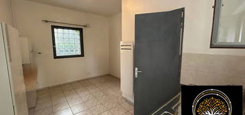 Location appartement 1 pièce 14 m²