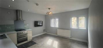 Flat to rent in St. Johns Lane, Gloucester GL1