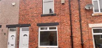 2 bed terraced house to rent