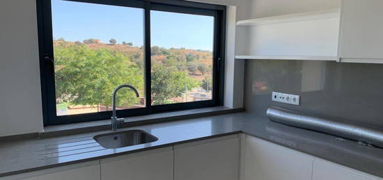 Apartamento T3 Venda em Estômbar e Parchal,Lagoa (Algarve)