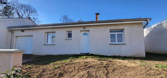 Maison plain pied, 4 pièces de 91 m² à BELLEVILLE-EN-BEAUJOLAIS