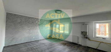 Apartament 3 camere, 2 bai si 2 balcoane,centru