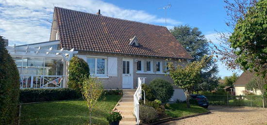 Maison Vineuil 5 pièce(s) 120.95 m2