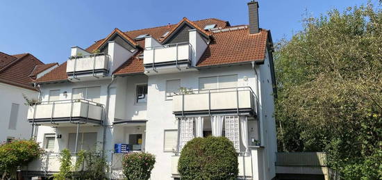 Moderne DG Maisonettewohnung in kleiner Wohneinheit