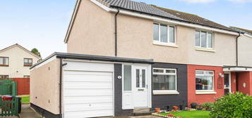 2 bed semi-detached house for sale