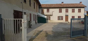 Casa indipendente in vendita in strada San Martino, 33