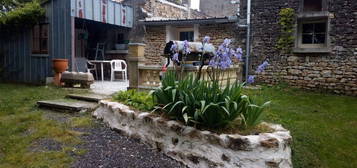 À louer petite maison à la campagne