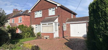 3 bed detached house for sale