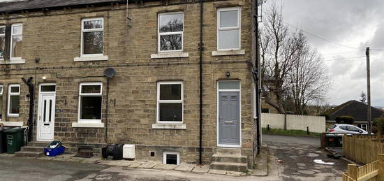 End terrace house to rent in Headlands Street, Liversedge WF15