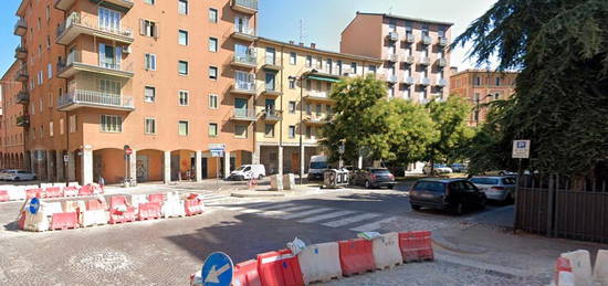 Singola in Zona Universitaria - 370 EURO