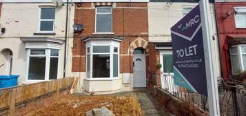 2 bedroom terraced house