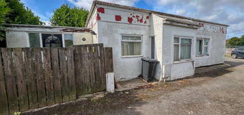 2 bedroom detached bungalow for sale