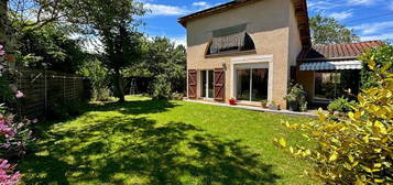 Villa 6 pièces 141 m²